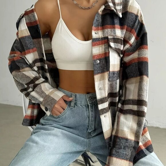 Relaxed Fit Plaid Snap Down Shirt - Picture 4 of 5